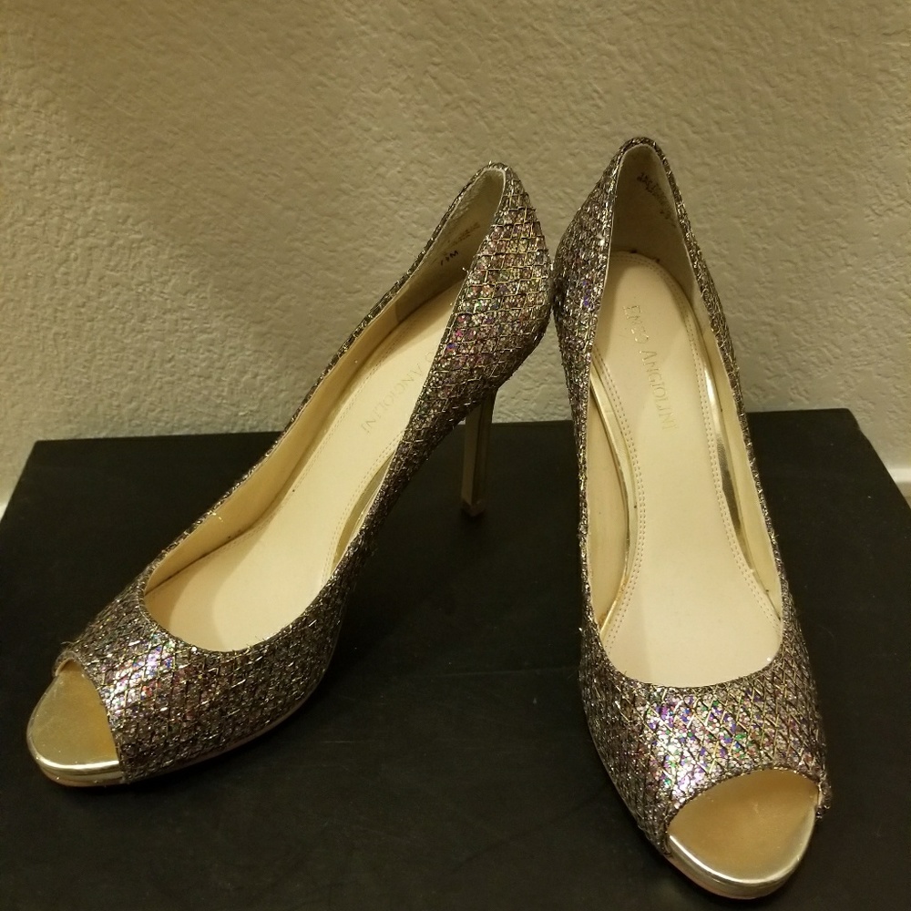 Enzo heels size 7.5